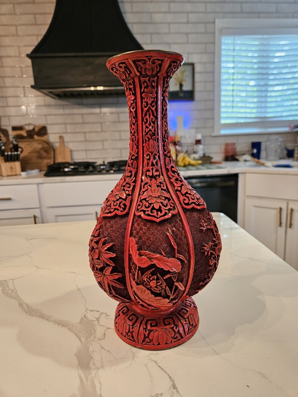 Antique Vintage Red Cinnabar Lacquer Chinese Vase